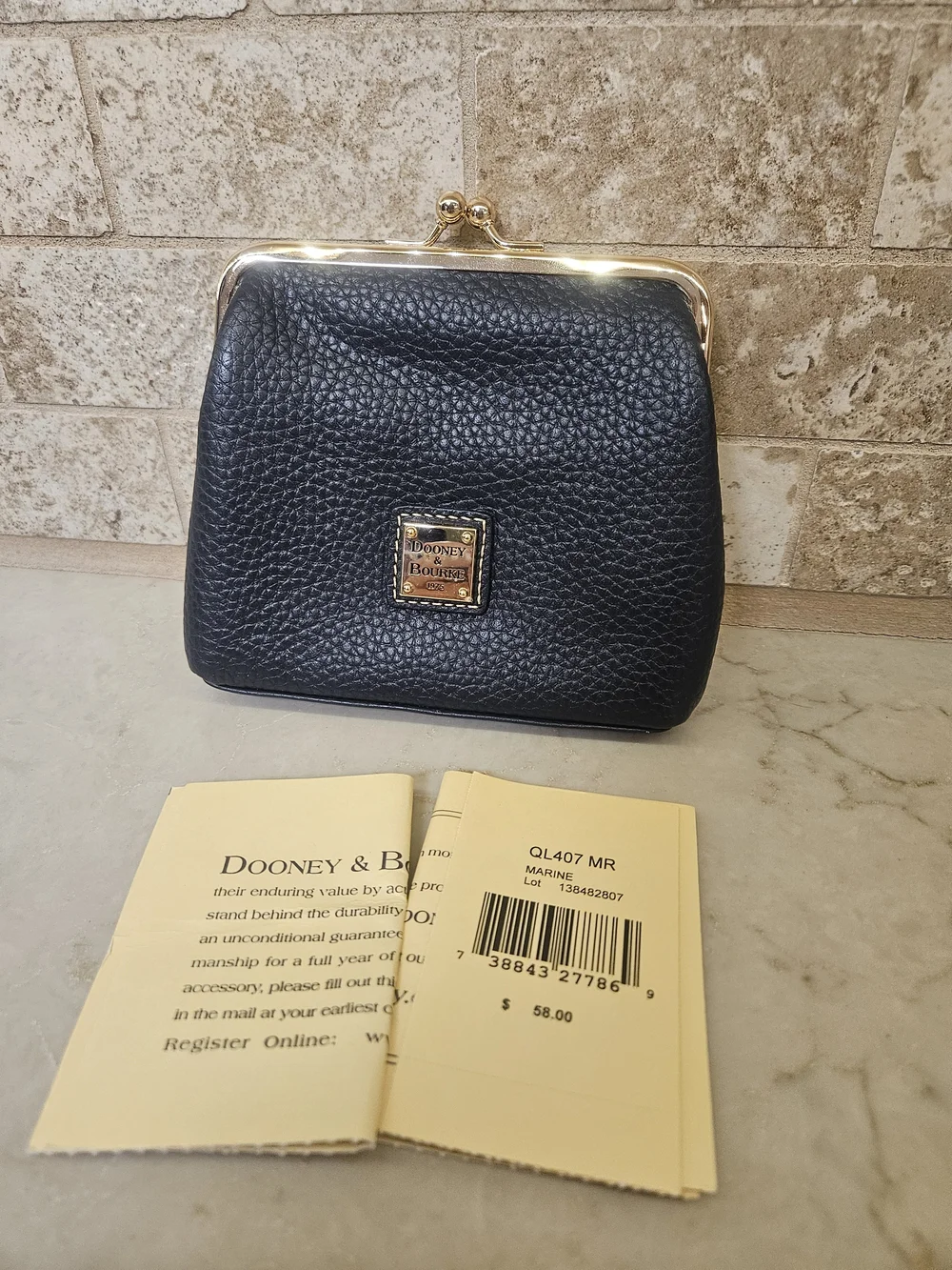 Dooney and Bourke - Large Wallet Kisslock Coin Purse - Pebbled Marine Leather